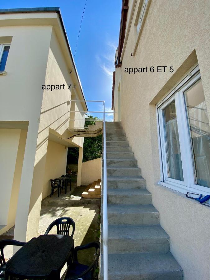 Bienvenue Chez Vous, Deplacement Pro Мондевил Екстериор снимка